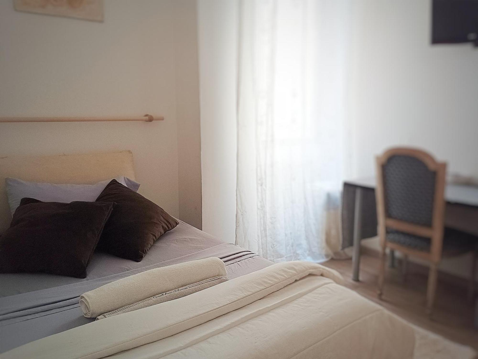 "Vacanze Romane" Stazione Tiburtina, Appartamento Tre Camere Da Letto 5 Posti Letto المظهر الخارجي الصورة