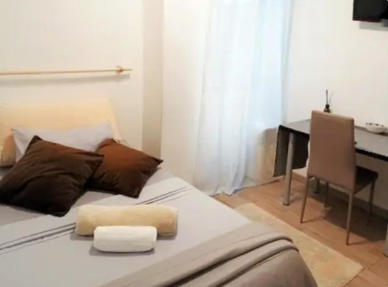 "Vacanze Romane" Stazione Tiburtina, Appartamento Tre Camere Da Letto 5 Posti Letto المظهر الخارجي الصورة
