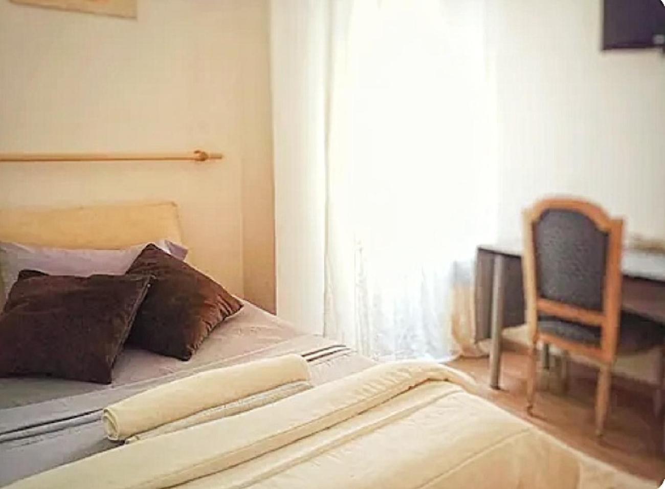 "Vacanze Romane" Stazione Tiburtina, Appartamento Tre Camere Da Letto 5 Posti Letto المظهر الخارجي الصورة